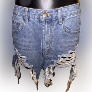 Women’s distressed shorts